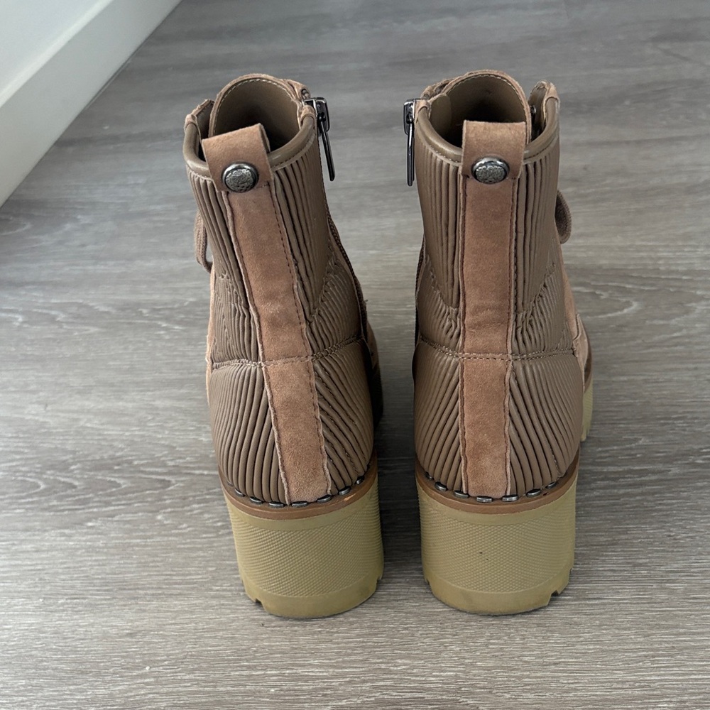 Vince Camuto Brown Lace-Up Boots - Picture 4 of 6
